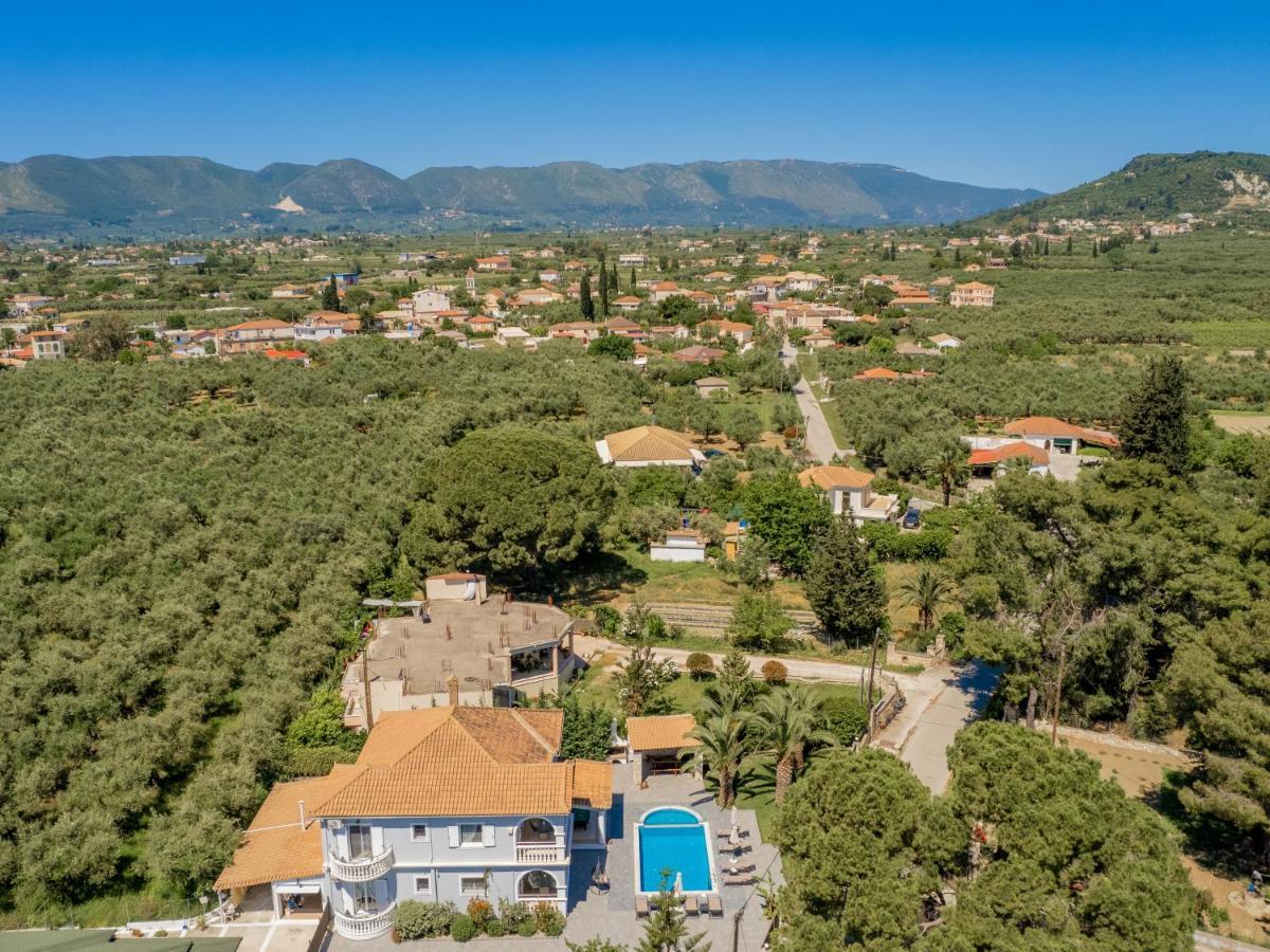 Luxury Villa Vanato & Pool Koukounariá Exterior photo